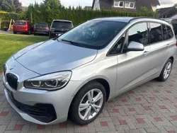 Silber Gebraucht 2021 BMW 216 Gran Tourer Van / Kleinbus | 18.999 € (Fairer Preis)