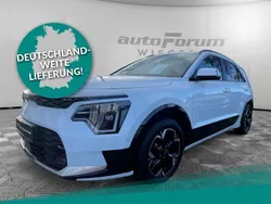 Weiß Gebraucht 2024 Kia e-Niro Inspiration SUV | 33.481 € (Guter Preis)