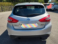 Silber Gebraucht 2015 Nissan Pulsar Acenta Limousine | 7.750 € (Fairer Preis)