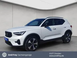 Weiß Gebraucht 2024 Volvo XC40 Business Edition SUV | 36.800 € (Fairer Preis)