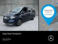 Blau Gebraucht 2021 Mercedes V250 Edition Van / Kleinbus | 45.990 € (Superpreis)