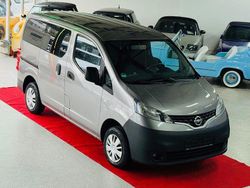 Grau Gebraucht 2010 Nissan NV200 Premium Edition Van / Kleinbus | 8.450 € (Etwas zu teuer)
