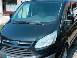 Schwarz Gebraucht 2017 Ford Tourneo Van / Kleinbus | 20.900 € (Guter Preis)