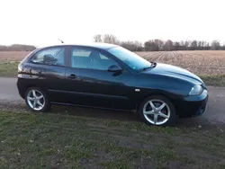 Grau Gebraucht 2006 Seat Ibiza Sport Limousine | 1.400 € (Guter Preis)