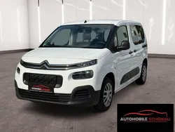 Weiß Gebraucht 2020 Citroën Berlingo Live Van / Kleinbus | 13.790 € (Etwas zu teuer)