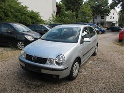 Silber Gebraucht 2003 VW Polo Comfortline Kleinwagen | 2.250 € (Etwas zu teuer)
