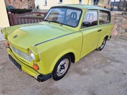 Grün Gebraucht 1988 Trabant 601 Kombi | 3.600 €