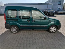 Grün Gebraucht 2005 Renault Kangoo Van / Kleinbus | 3.000 €
