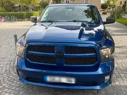 Blau Gebraucht 2020 Dodge Ram Abholung | 36.500 € (Superpreis)
