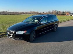 Schwarz Gebraucht 2012 Volvo V70 Kombi | 14.500 €