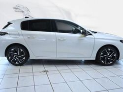 Diverse metallic Gebraucht 2023 Peugeot 308 Allure | 26.980 € (Etwas zu teuer)