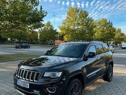 Schwarz Gebraucht 2016 Jeep Grand Cherokee Overland SUV | 31.800 €