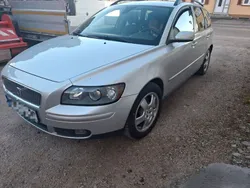 Silber Gebraucht 2004 Volvo V50 Kombi | 3.600 € (Etwas zu teuer)