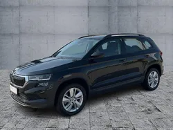 Schwarz Neu 2024 Skoda Karoq Selection SUV | 30.970 € (Guter Preis)