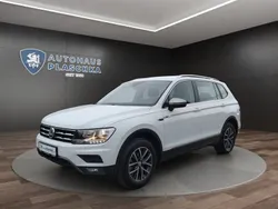 Pure white (weiß) Gebraucht 2020 VW Tiguan Allspace SUV | 26.448 € (Superpreis)