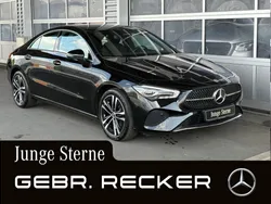 Lack kosmosschwarz Gebraucht 2024 Mercedes CLA180 Advanced Limousine | 30.750 € (Guter Preis)