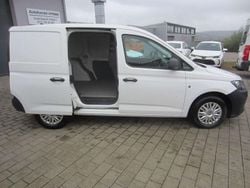 Candyweiß Gebraucht 2022 VW Caddy Van / Kleinbus | 18.800 € (Superpreis)