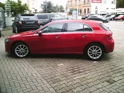 Jupiterrot unilack Gebraucht 2018 Mercedes A200 Limousine | 20.500 € (Fairer Preis)