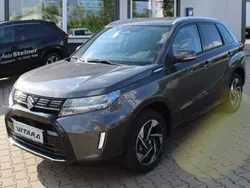 Titan dark gray pearl Neu 2025 Suzuki Vitara Comfort+ SUV | 28.540 € (Etwas zu teuer)