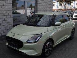 Gelb Gebraucht 2025 Suzuki Swift Comfort+ Kleinwagen | 18.280 € (Teuer)