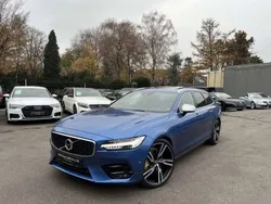 Blau Gebraucht 2017 Volvo V90 R-Design Kombi | 28.300 € (Teuer)