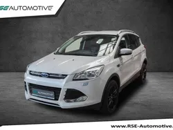 Weiß Gebraucht 2016 Ford Kuga Titanium SUV | 16.490 € (Fairer Preis)