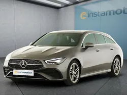 Grau Gebraucht 2024 Mercedes CLA200 Limousine | 36.749 € (Etwas zu teuer)