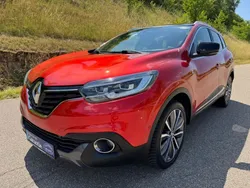 Rot Gebraucht 2015 Renault Kadjar Bose Edition SUV | 10.999 € (Fairer Preis)