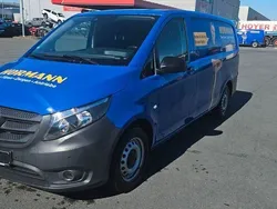 Blau Gebraucht 2020 Mercedes Vito Van / Kleinbus | 21.242 € (Fairer Preis)