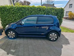 Blau Gebraucht 2020 VW e-up! United Kleinwagen | 13.950 € (Fairer Preis)