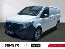 Weiß Gebraucht 2021 Mercedes Vito Van / Kleinbus | 20.647 € (Fairer Preis)