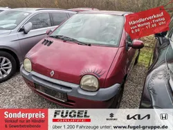 Rot cerise Gebraucht 2002 Renault Twingo Expression Kleinwagen | 369 € (Superpreis)