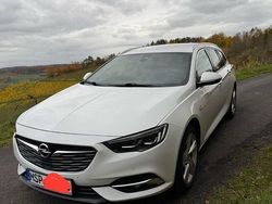 Schwarz Gebraucht 2018 Opel Insignia Kombi | 14.950 € (Fairer Preis)