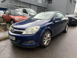 Blau Gebraucht 2007 Opel Astra Cabriolet Edition Cabrio | 690 €