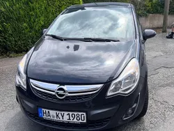 Schwarz Gebraucht 2012 Opel Corsa Selection Coupé | 2.850 € (Fairer Preis)