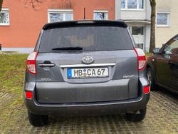 Silber Gebraucht 2009 Toyota RAV4 Executive SUV | 5.500 € (Superpreis)