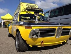 Gelb Gebraucht 1973 BMW 2002 Limousine | 33.333 €