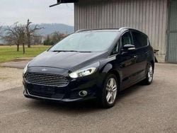 Schwarz Gebraucht 2016 Ford S-MAX Titanium Van / Kleinbus | 5.500 €