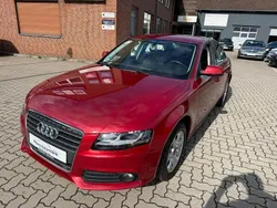 Rot Gebraucht 2009 Audi A4 Ambiente Limousine | 5.999 € (Guter Preis)