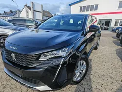 Schwarz Gebraucht 2021 Peugeot 5008 Van / Kleinbus | 17.136 € (Fairer Preis)