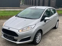 Silber Gebraucht 2016 Ford Fiesta Trend Kleinwagen | 9.200 € (Fairer Preis)