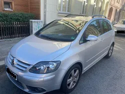 Grau Gebraucht 2008 VW Golf Plus Comfortline Van / Kleinbus | 5.400 € (Fairer Preis)