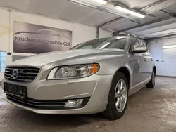 Silber Gebraucht 2014 Volvo V70 Kombi | 9.750 € (Fairer Preis)