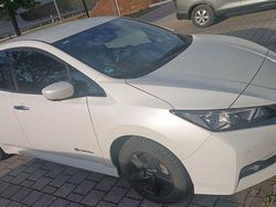 Weiß Gebraucht 2019 Nissan Leaf Tekna Kleinwagen | 11.990 € (Guter Preis)