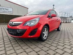 Rot Gebraucht 2014 Opel Corsa Selection Limousine | 3.190 € (Guter Preis)