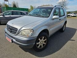 Silber Gebraucht 2000 Mercedes ML230 SUV | 2.800 € (Guter Preis)
