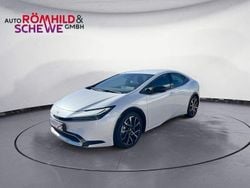 Platinumweiß perleffekt Gebraucht 2024 Toyota Prius Plug-in Hybrid Executive Kleinwagen | 40.990 € (Teuer)