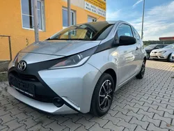 Silber Gebraucht 2018 Toyota Aygo Kleinwagen | 7.490 € (Fairer Preis)