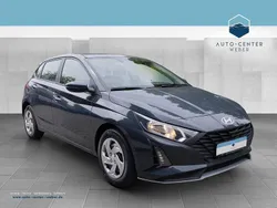 Grau Neu 2025 Hyundai i20 Select Limousine | 17.990 € (Guter Preis)