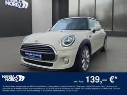 Weiss Gebraucht 2019 Mini Cooper D Pepper Kleinwagen | 13.990 € (Guter Preis)